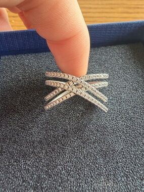 PANDORA 925 Sterling Silver Round-Cut CZ Cosmic Lines Ring 58